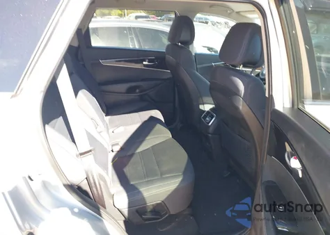 2016 Kia Sorento 2.4L L from USA, damaged, VIN 5XYPG4A36GG167669